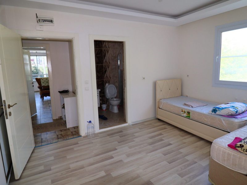 Mersin Erdemli Tömük Ata Efe Yapı Eşyalı Satılık 2+1 Daire