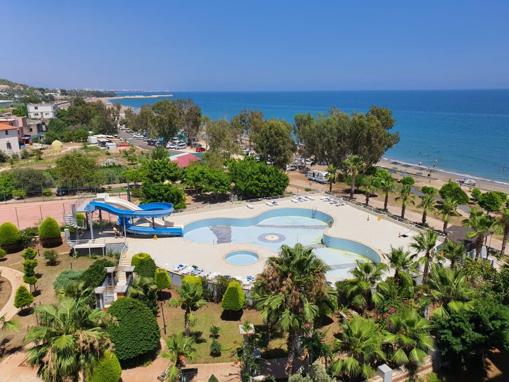Mersin Erdemli Limonlu Millennium Site   3+1 möblierte Wohnung mit Meerblick zu verkaufen