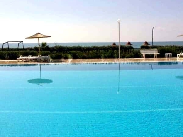 MERSİN ERDEMLİ KARGIPINARI SÖRF SİTESİ SATILIK 4+1 VİLLA