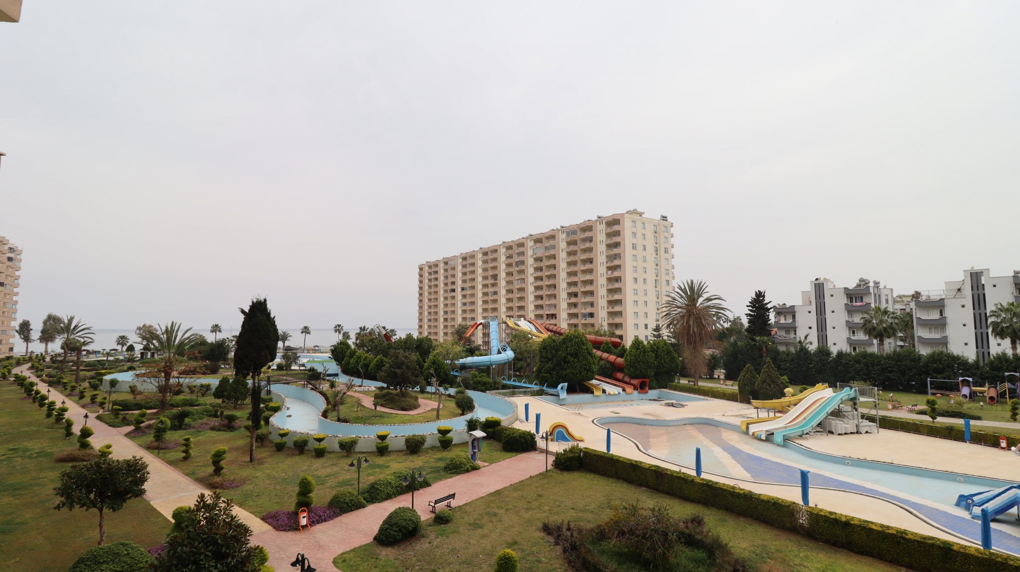 Mersin Erdemli Kargıpınarı Queenaba Sitesi Satılık 3+1  Eşyalı Daire