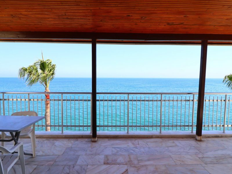 Mersin Ayaş Villa Özbelde Sitesi Denize Sıfır Satılık Dubleks Daire