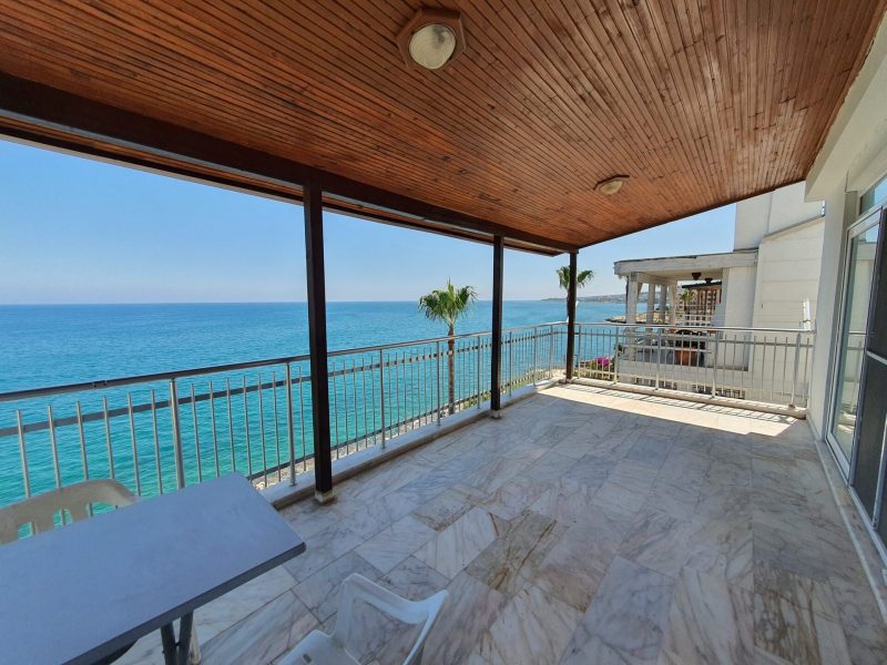 Mersin Ayaş Villa Özbelde Sitesi Denize Sıfır Satılık Dubleks Daire
