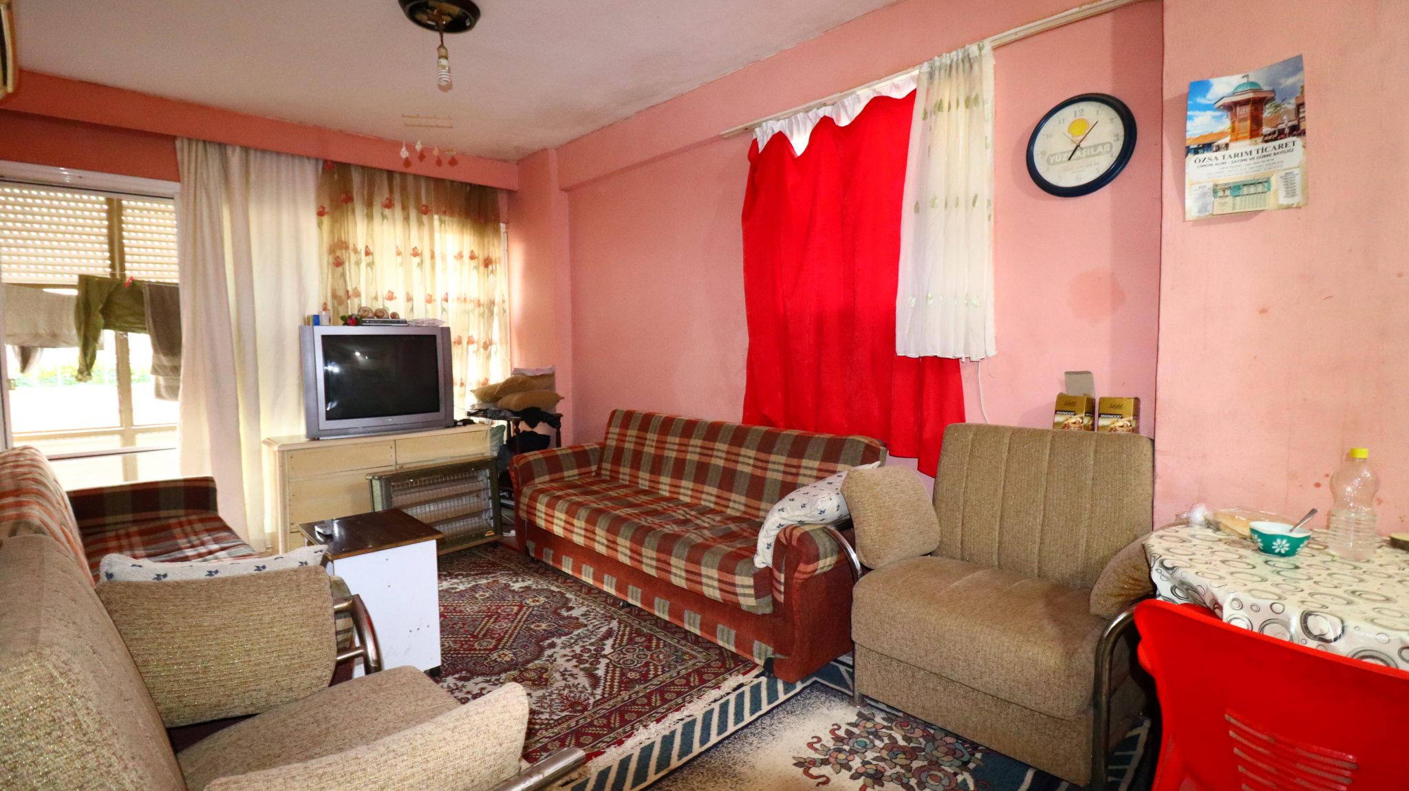 Mersin Erdemli Kocahasanlı  Akarsu Sitesi Satılık 1+1 Daire 