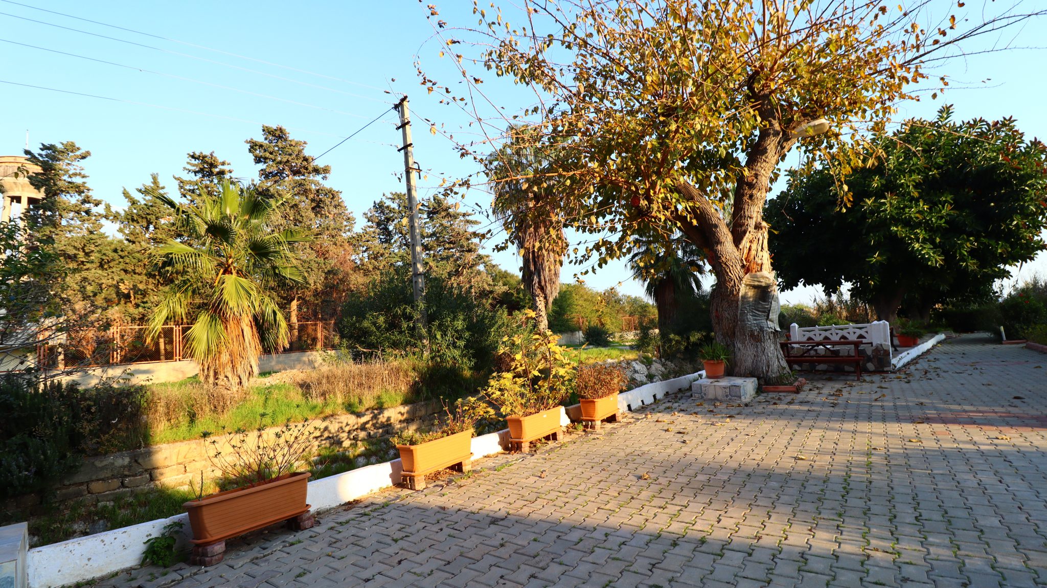 Mersin Erdemli Kocahasanlı  Akarsu Sitesi Satılık 1+1 Daire 