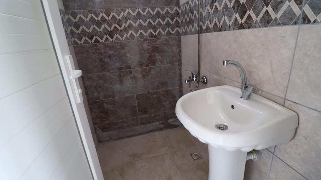 Mersin Erdemli Alata Satılık 2+1 Sıfır 3 Cepheli  Daire