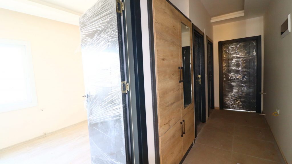 Mersin Erdemli Alata Satılık 2+1 Sıfır 3 Cepheli  Daire