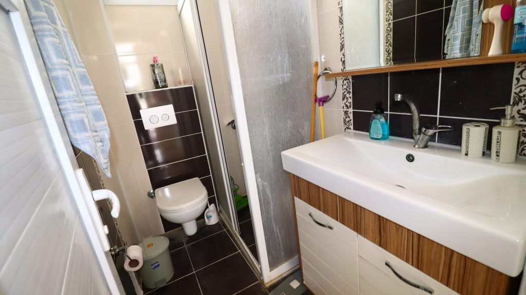 Mersin Erdemli Denize Sıfır Talas Sitesi Satılık 2+1 Eşyalı Daire