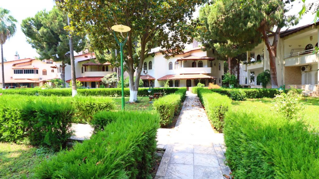 MERSİN ERDEMLİ KARGIPINARI SÖRF SİTESİ SATILIK 4+1 VİLLA