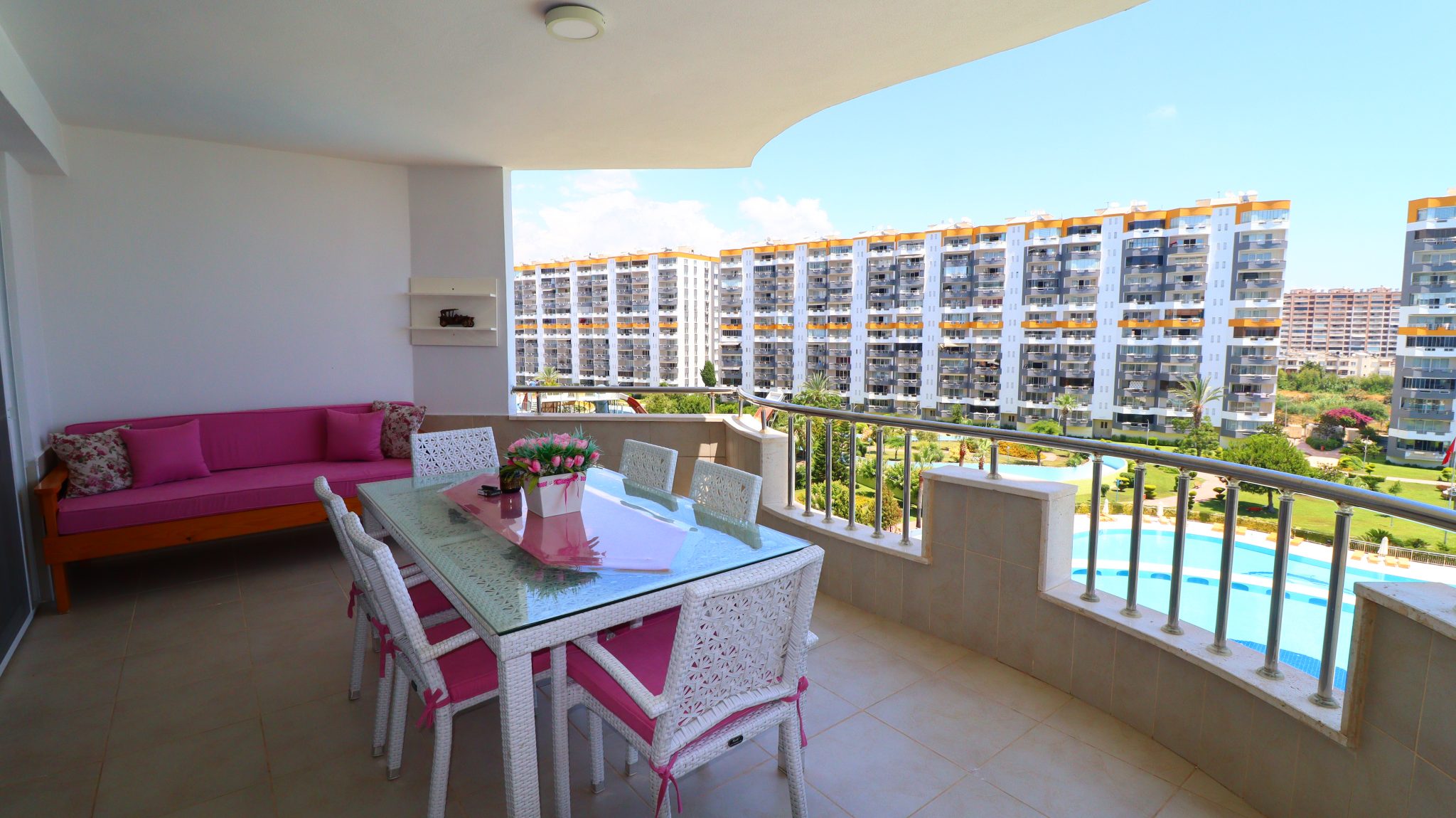 Mersin Erdemli Kargıpınarı Queenaba Sitesi Satılık 3+1 Daire