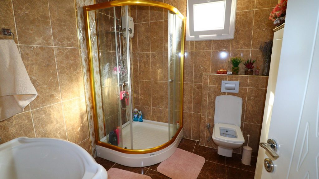 Mersin Erdemli Alata Sahilde Acil Satılık 2+1 Daire