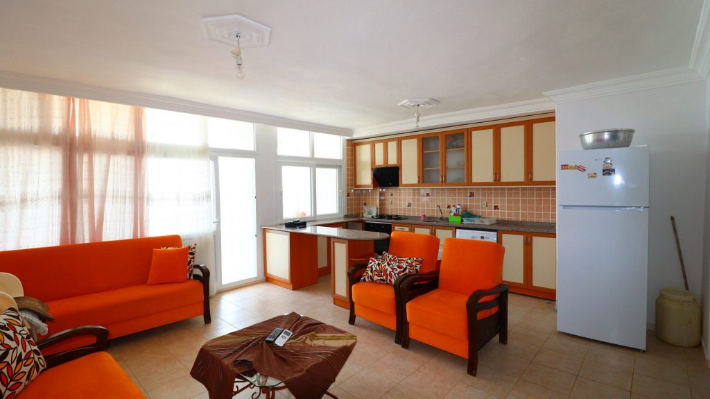 Mersin Erdemli Arpaçbahşiş Güneş 3 Sitesi Eşyalı Kiralık 2+1 Bakımlı Daire