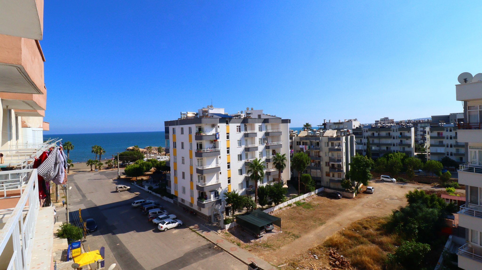 Mersin Erdemli Kocahasanlı Deniz Manzaralı Eşyalı Satılık 2+1 Daire