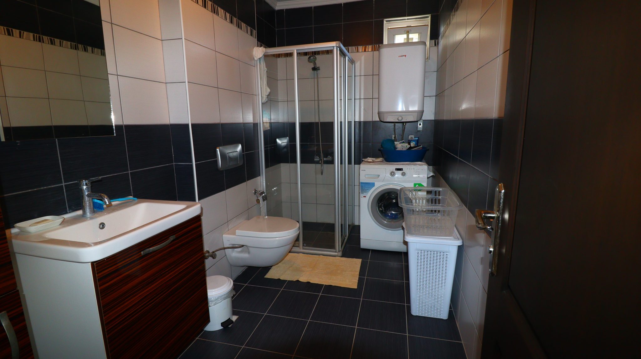 Mersin Erdemli Kumkuyu Altın Portakal Sitesi Eşyalı Satılık 2+1 Lüks Daire