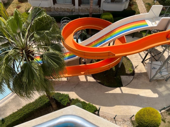 Mersin Erdemli Kumkuyu Altınportakal Sitesi Eşyalı Satılık 2+1 Deniz Manzaralı Daire
