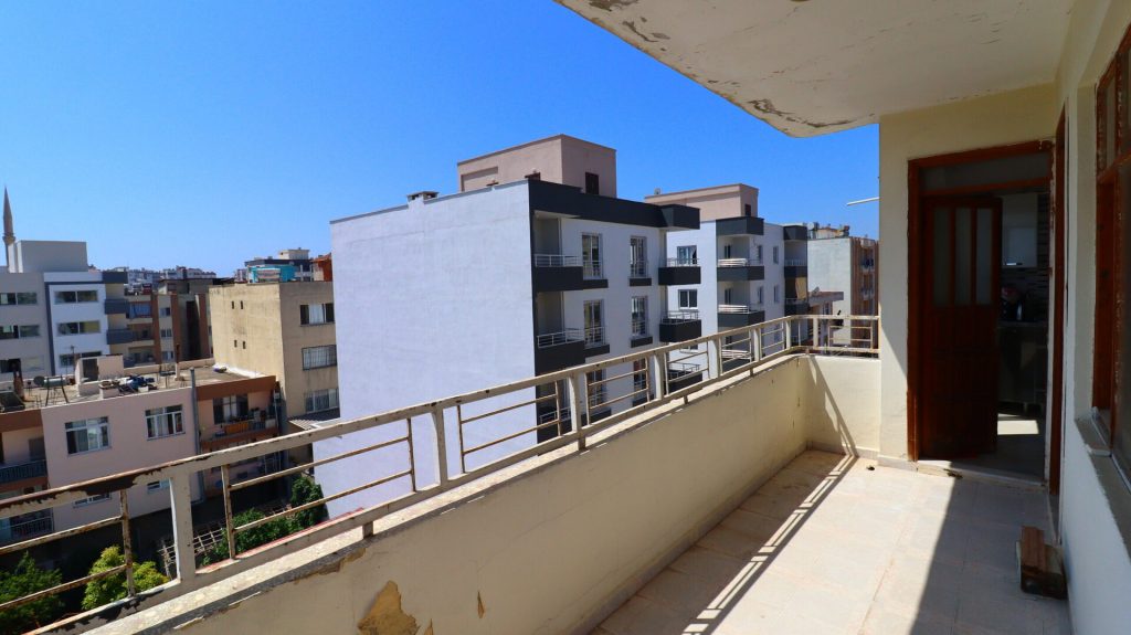 Mersin Erdemli Merkez Eşyalı Kiralık 2+1 Bağımsız Mutfak Daire