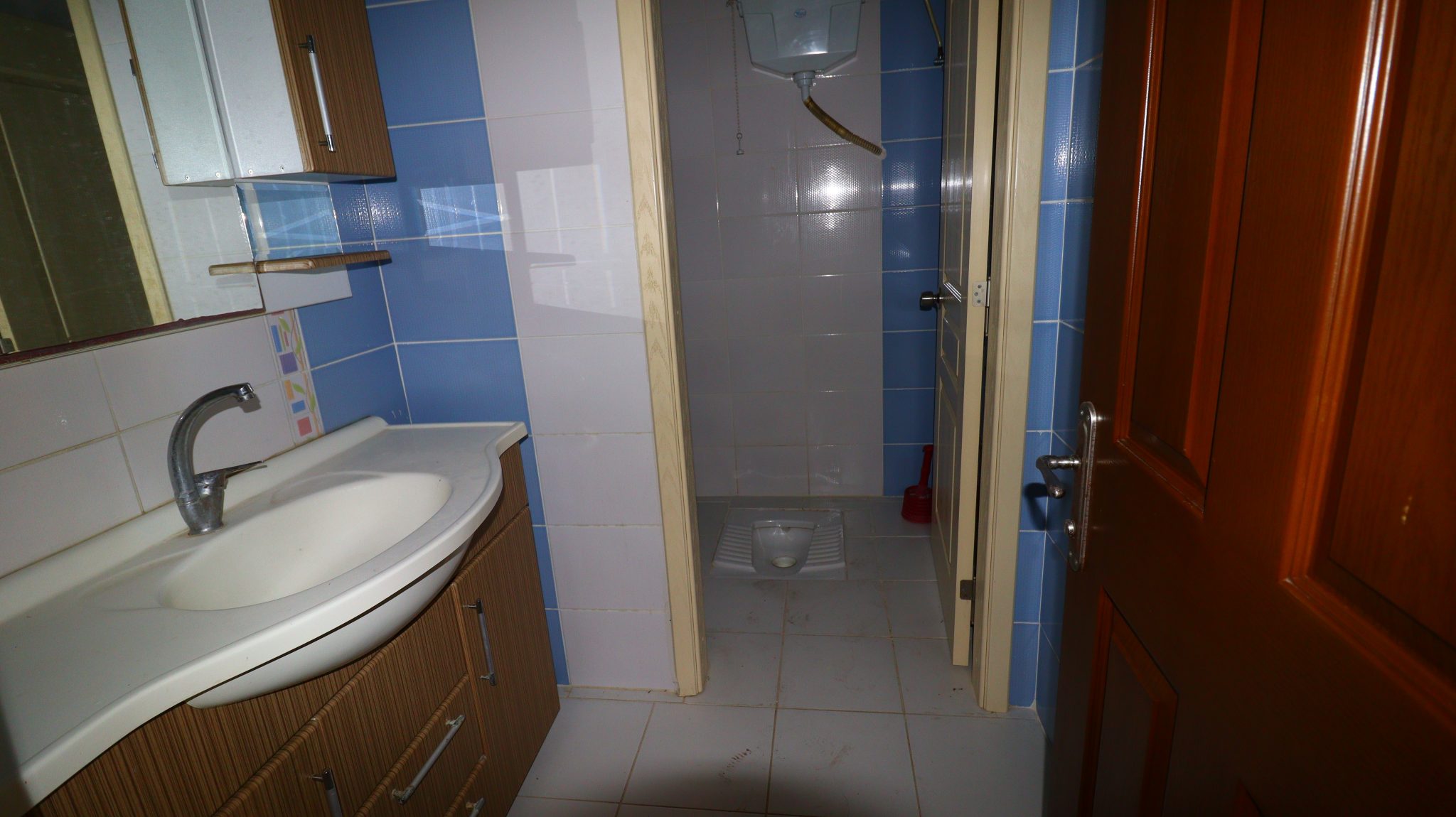Mersin Erdemli Merkez Şenler 4 Acil Satılık 3+1 Bakımlı Daire
