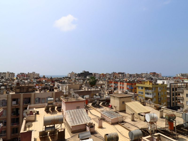 Mersin Pozcu Platin Mağazası Karşısı Satılık 3+1 Bağımsız Mutfak Daire