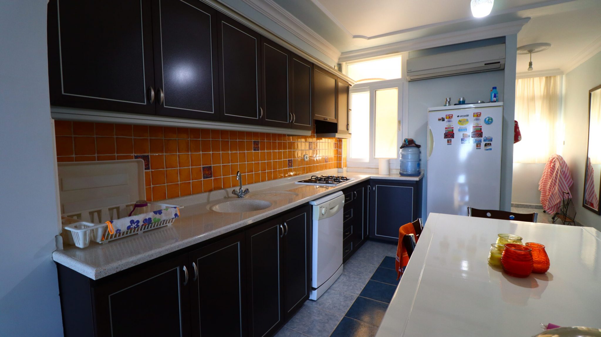 Erdemli Erciyes Sitesi Denize Sıfır Satılık Daire