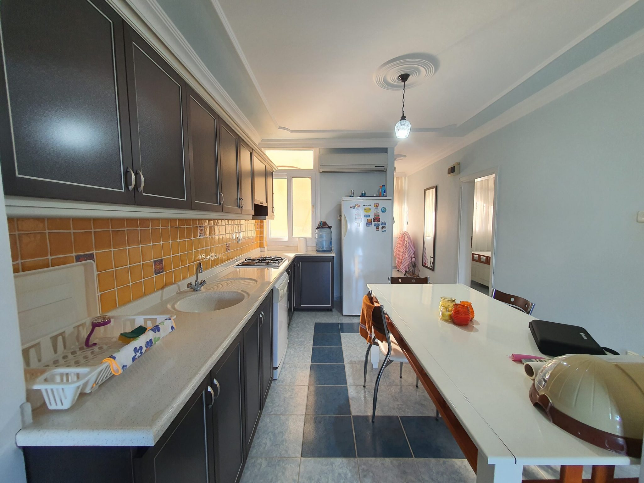 Erdemli Erciyes Sitesi Denize Sıfır Satılık Daire