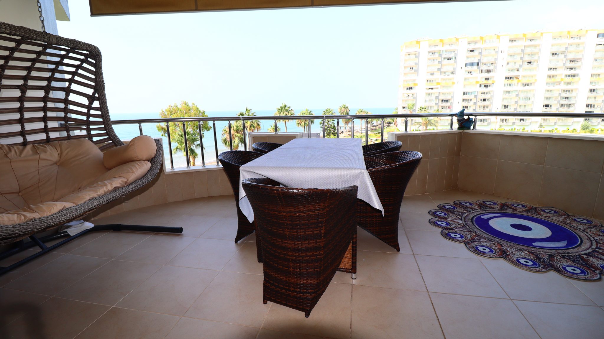 Kargıpınarı  Queenaba Sitesi Eşyalı Satılık 3+1 Daire 