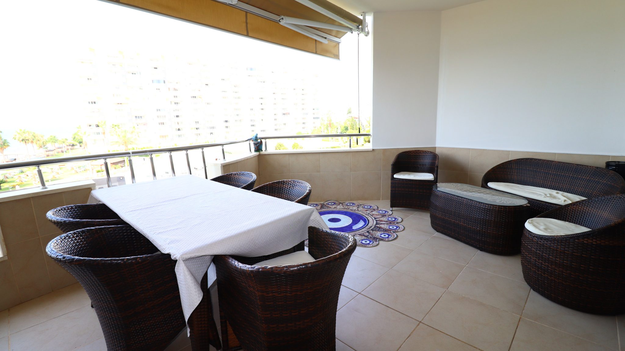 Kargıpınarı  Queenaba Sitesi Eşyalı Satılık 3+1 Daire 