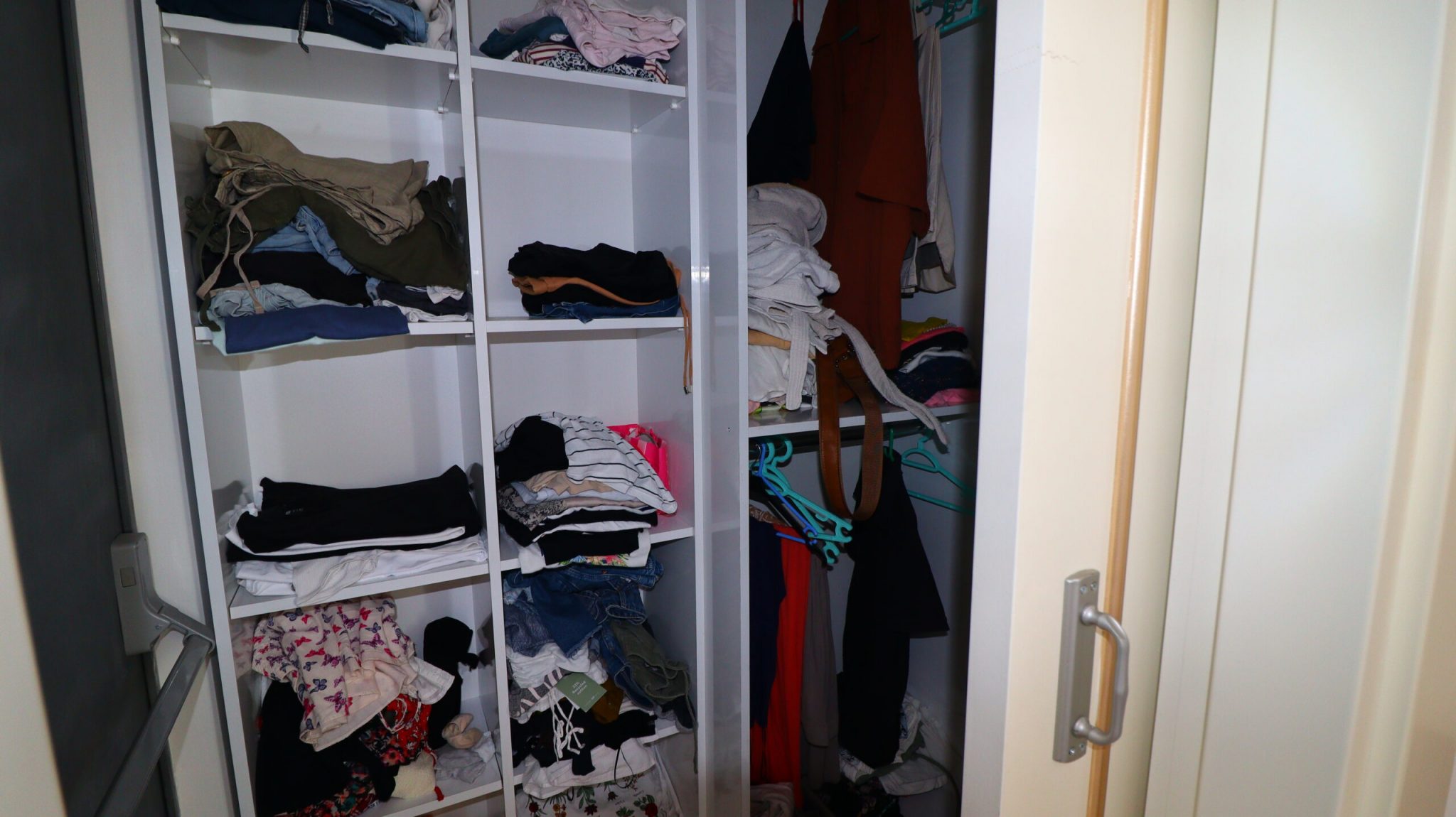 Mersin Erdemli Arpaçbahşiş Deniz Manzaralı Satılık 3+1 Bakımlı Daire