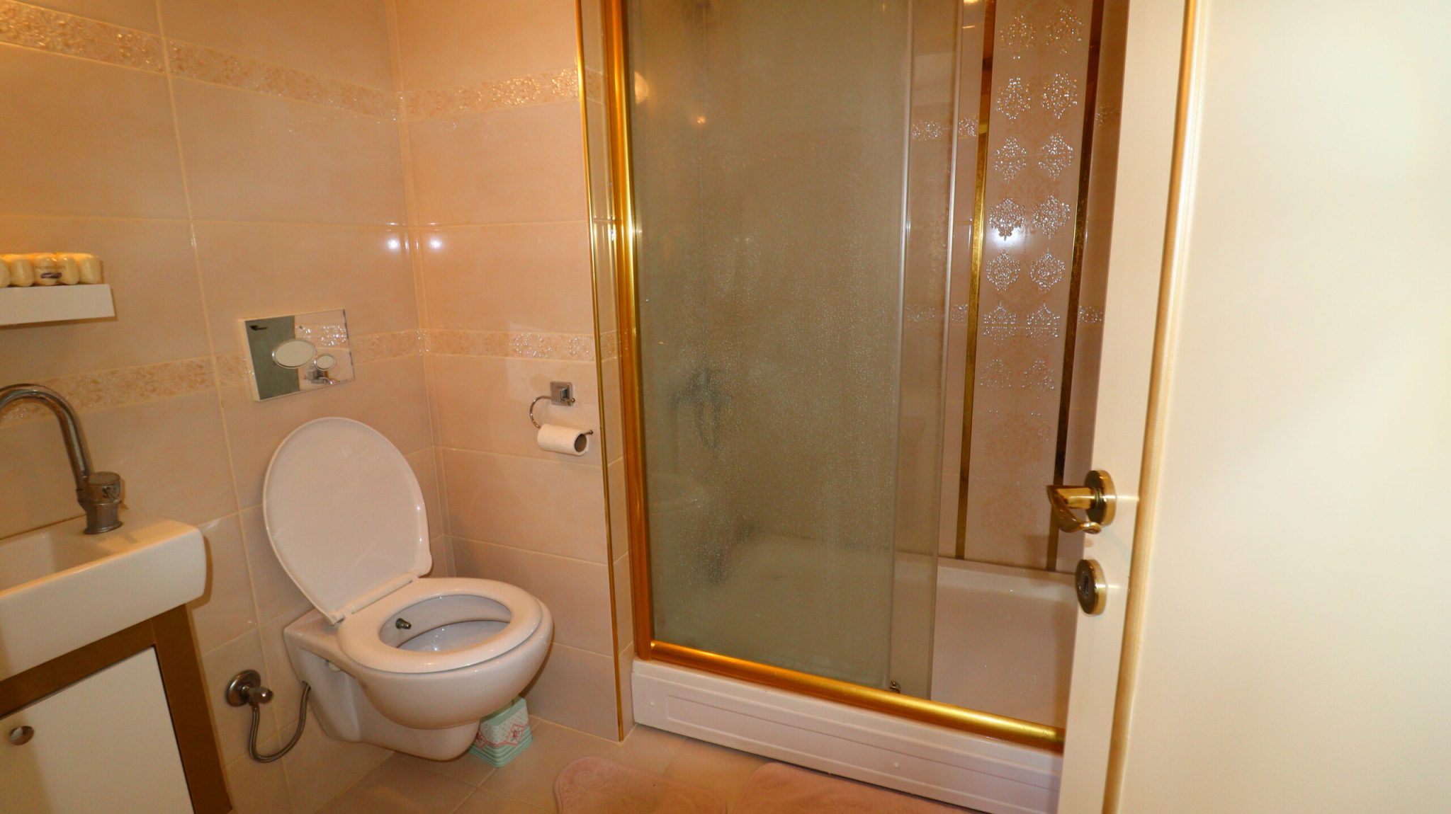 Mersin Erdemli Arpaçbahşiş Deniz Manzaralı Satılık 3+1 Bakımlı Daire