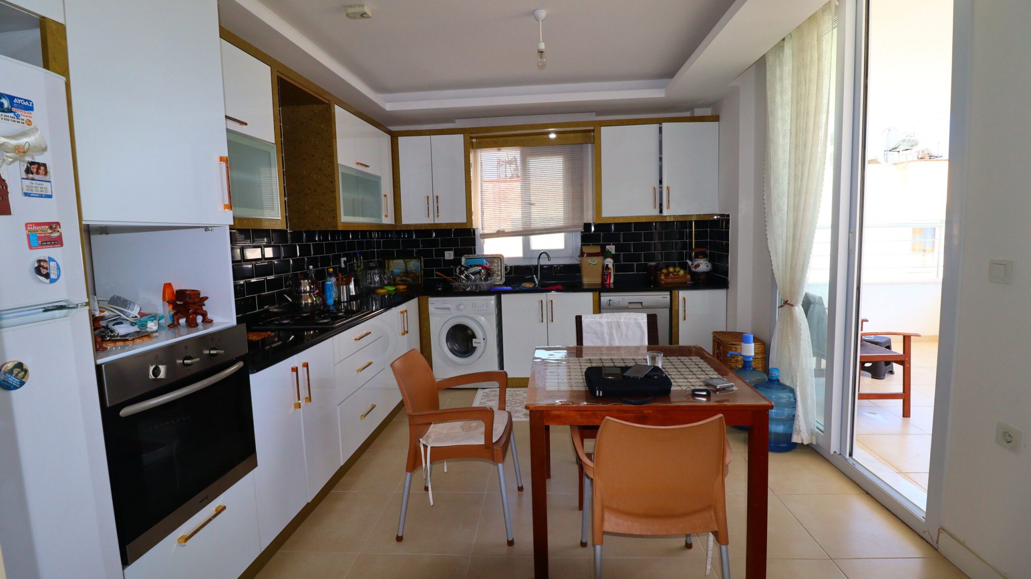 Mersin Erdemli Arpaçbahşiş Deniz Manzaralı Satılık 3+1 Bakımlı Daire