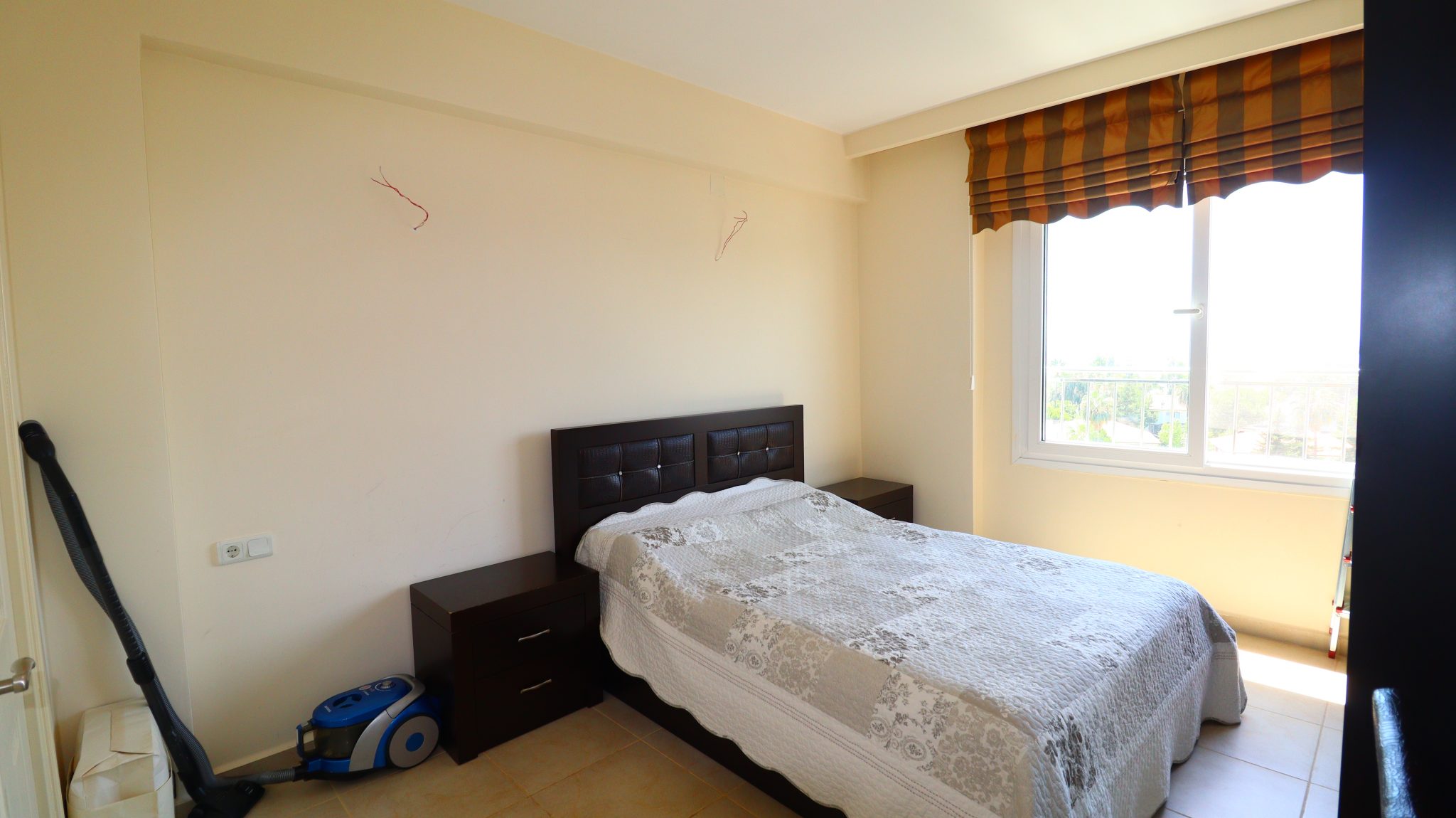 Mersin Erdemli Kargıpınarı Queenaba Sitesi Eşyalı Satılık 3+1 Daire