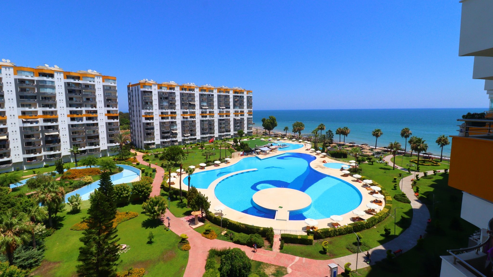 Mersin Erdemli Kargıpınarı Queenaba Sitesi Eşyalı Satılık 3+1 Daire