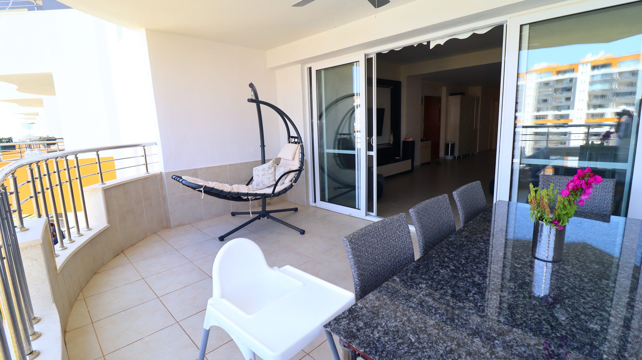 Mersin Erdemli Kargıpınarı Queenaba Sitesi Eşyalı Satılık 3+1 Daire