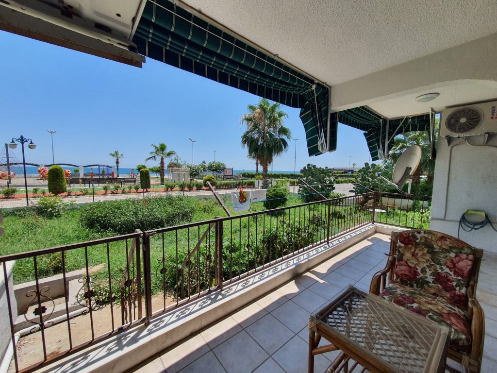 Mersin Erdemli Erciyes Sitesi Deniz Manzaralı  Satılık 2+1 Bahçe Katı   Daire