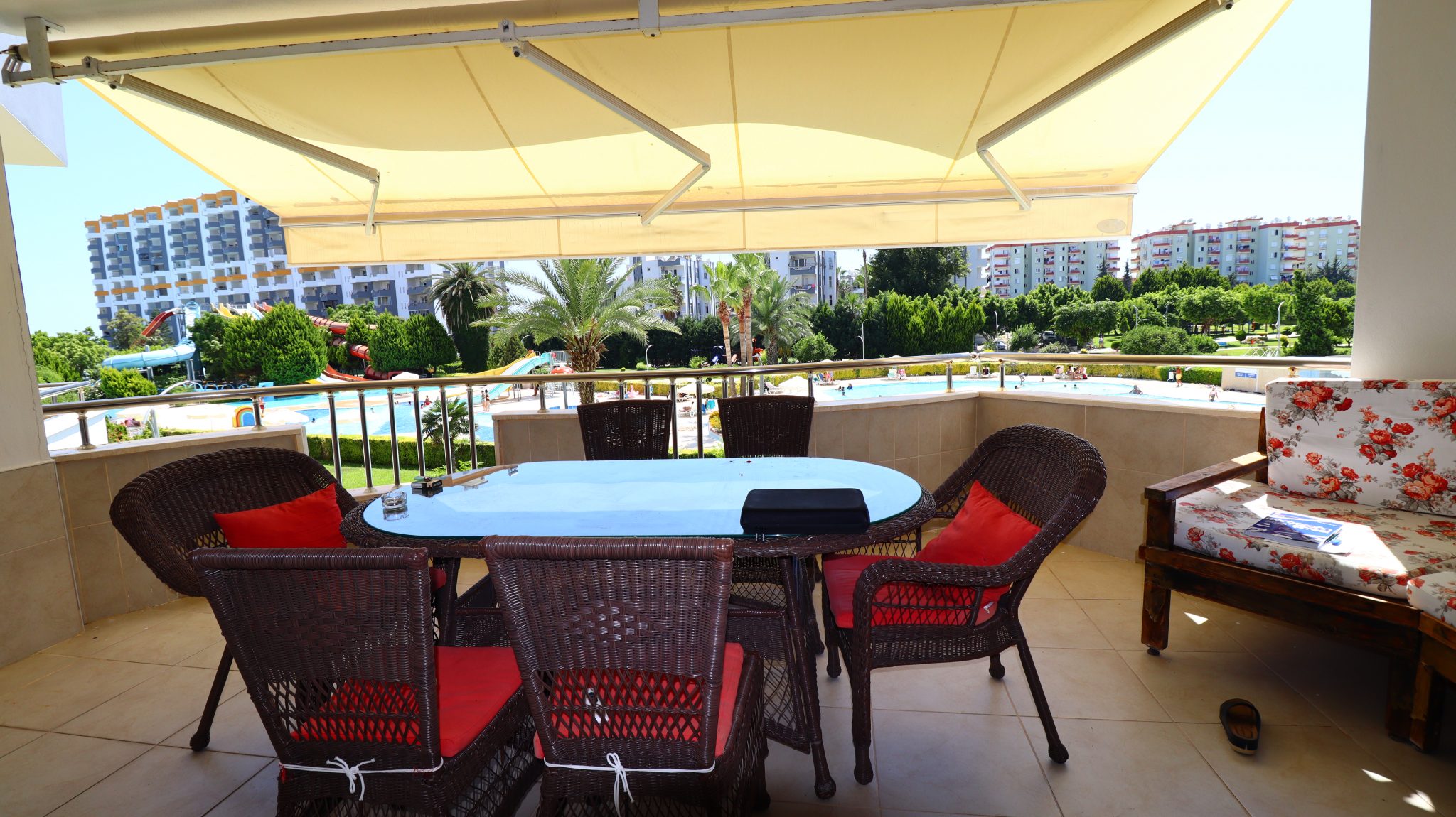 Квартира 3+1 на продажу в комплексе Mersin Erdemli Kargipınarı Queenaba