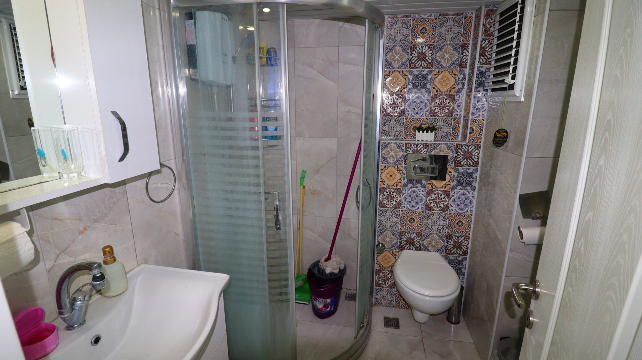 Mersin Erdemli Gondol Tatil Sitesi Eşyalı Satılık 1+1 Daire