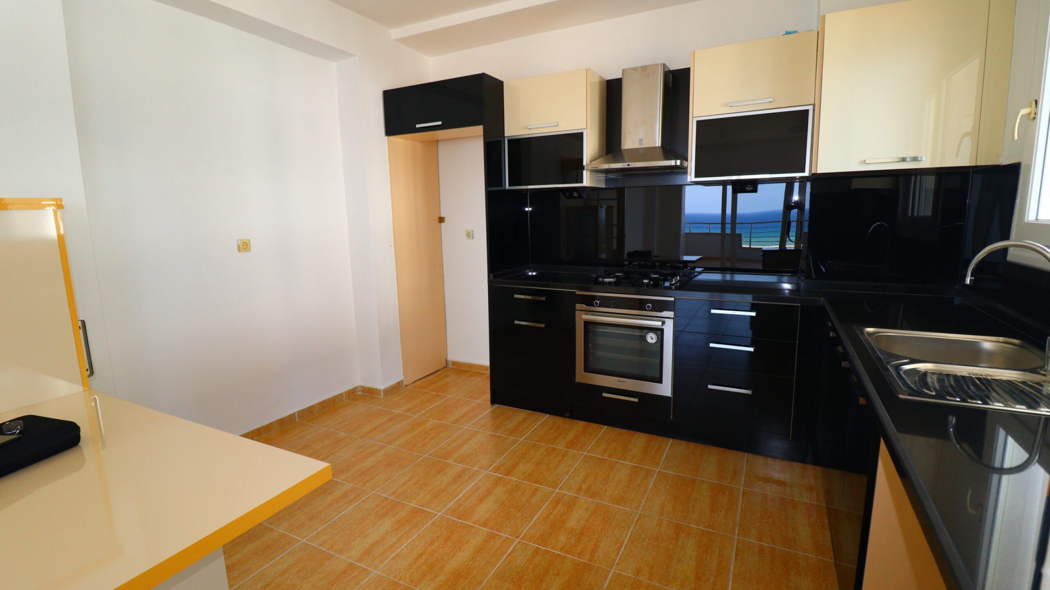 Mersin Erdemli Alata Marin Gündeşli Plaza Sitesi Kiralık 3+1 Daire