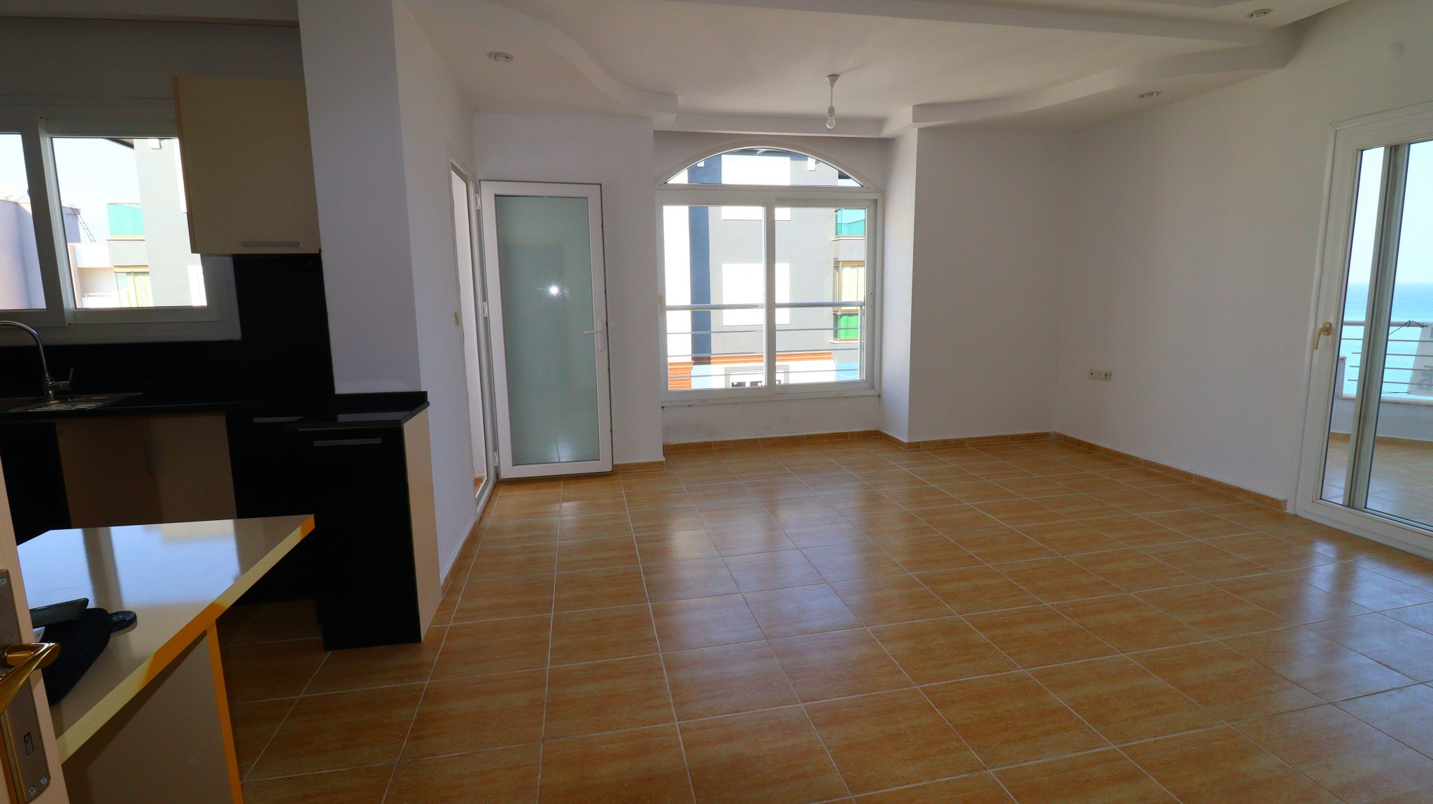 Mersin Erdemli Alata Marin Gündeşli Plaza Sitesi Kiralık 3+1 Daire