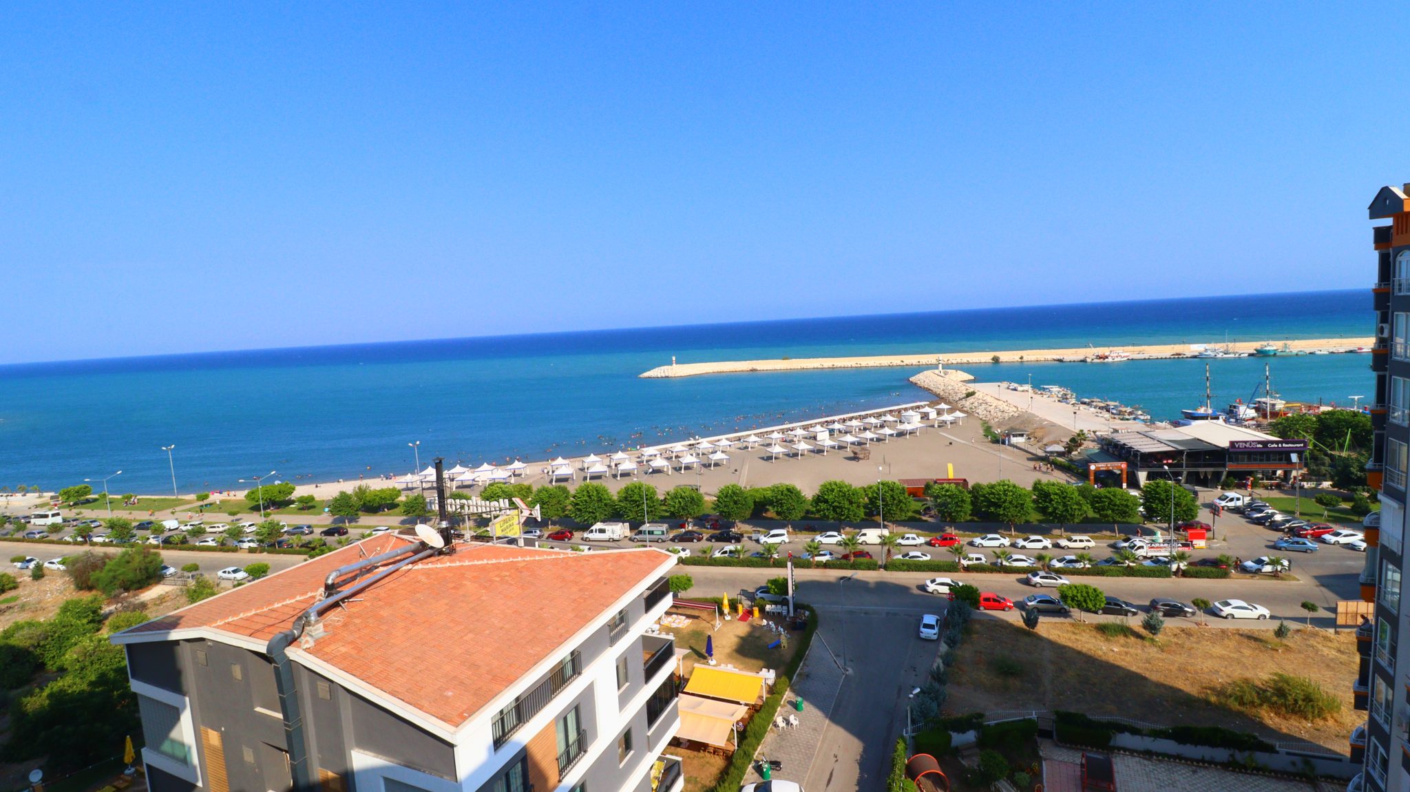 Mersin Erdemli Alata Marin Gündeşli Plaza Sitesi Kiralık 3+1 Daire