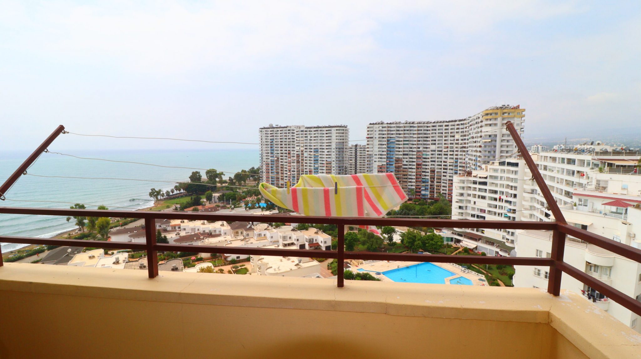 Mersin Erdemli Tömük Flamingo 8 Sitesi Eşyalı Satılık 3+1 Daire