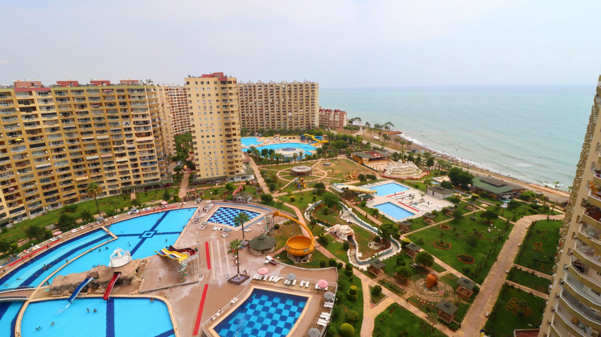 Mersin Erdemli Tömük Flamingo 8 Sitesi Eşyalı Satılık 3+1 Daire