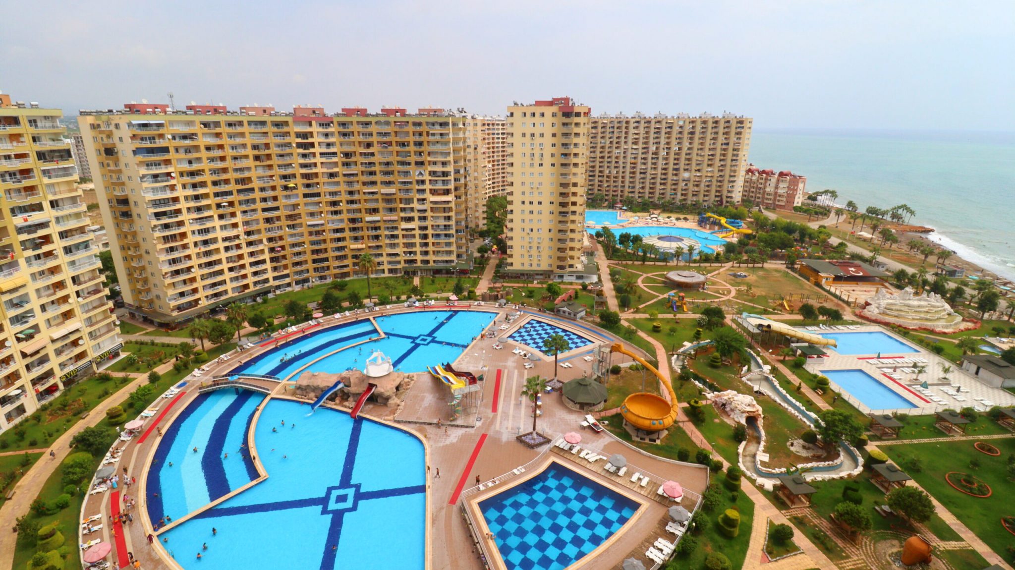 Mersin Erdemli Tömük Flamingo 8 Sitesi Eşyalı Satılık 3+1 Daire