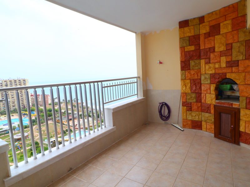 Mersin Erdemli Tömük Flamingo 8 Sitesi Eşyalı Satılık 3+1 Daire