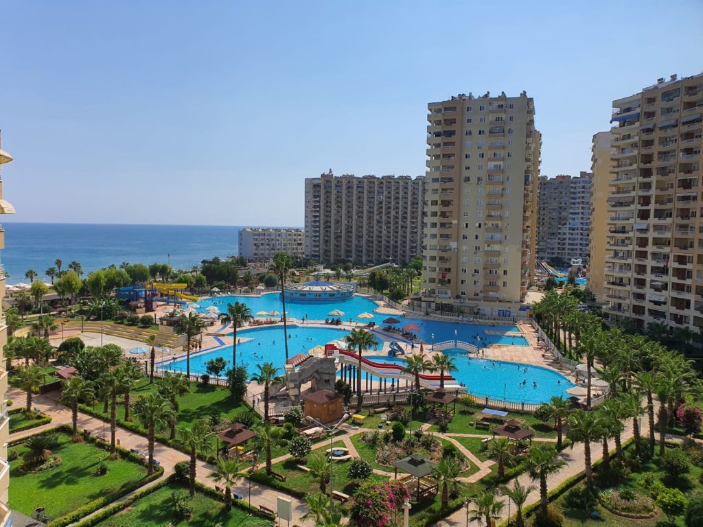 Mersin Erdemli Tömük Flamingo 4 Sitesi Eşyalı Satılık 3+1 Daire