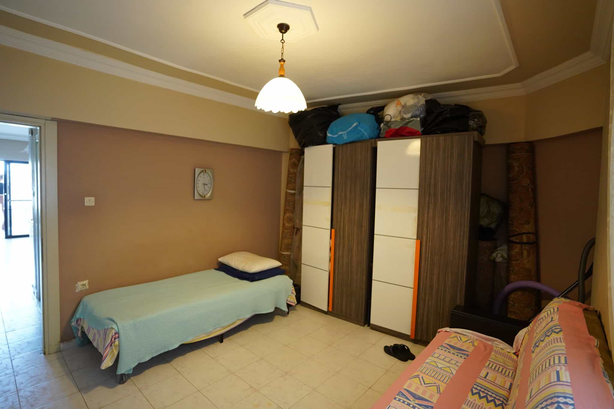 Mersin Erdemli Tömük Gondol 2 Sitesi Denize Sıfır Eşyalı Satılık 1+1 Daire