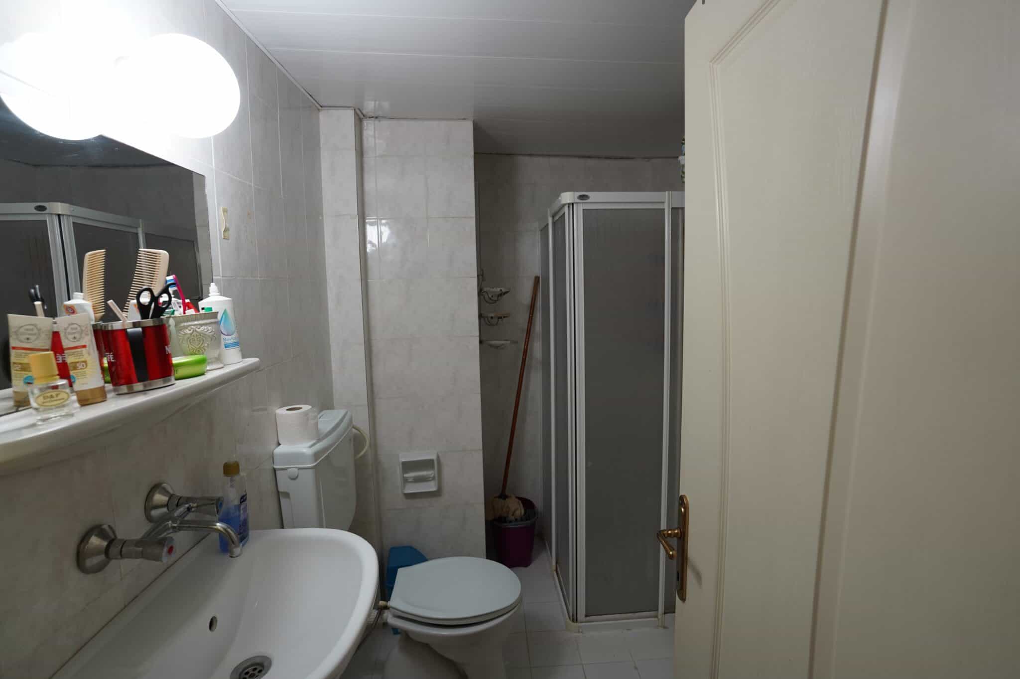 Mersin Erdemli Tömük Gondol 2 Sitesi Denize Sıfır Eşyalı Satılık 1+1 Daire