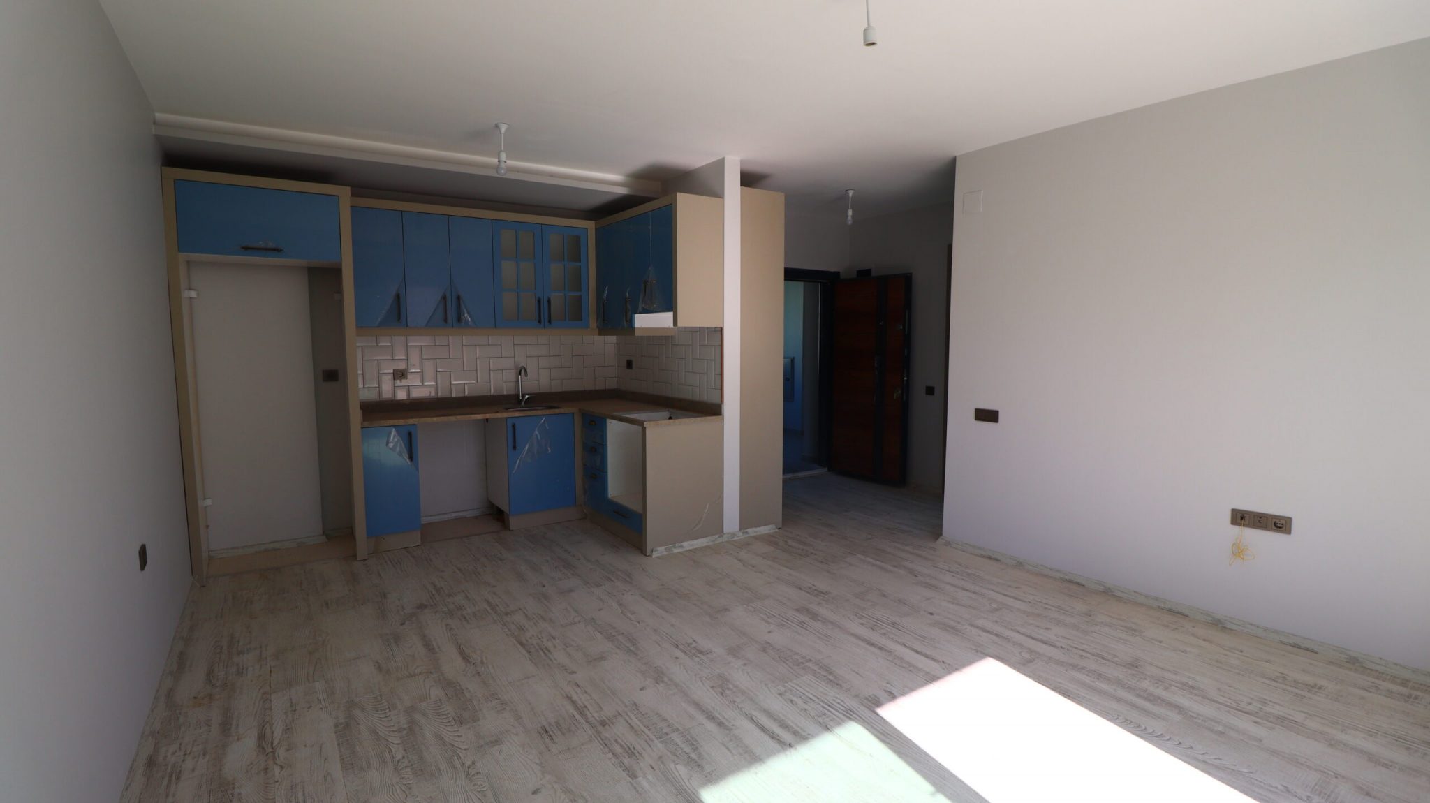 Mersin Erdemli Aşşağı Alata Satılık Sıfır 1+1 Daire