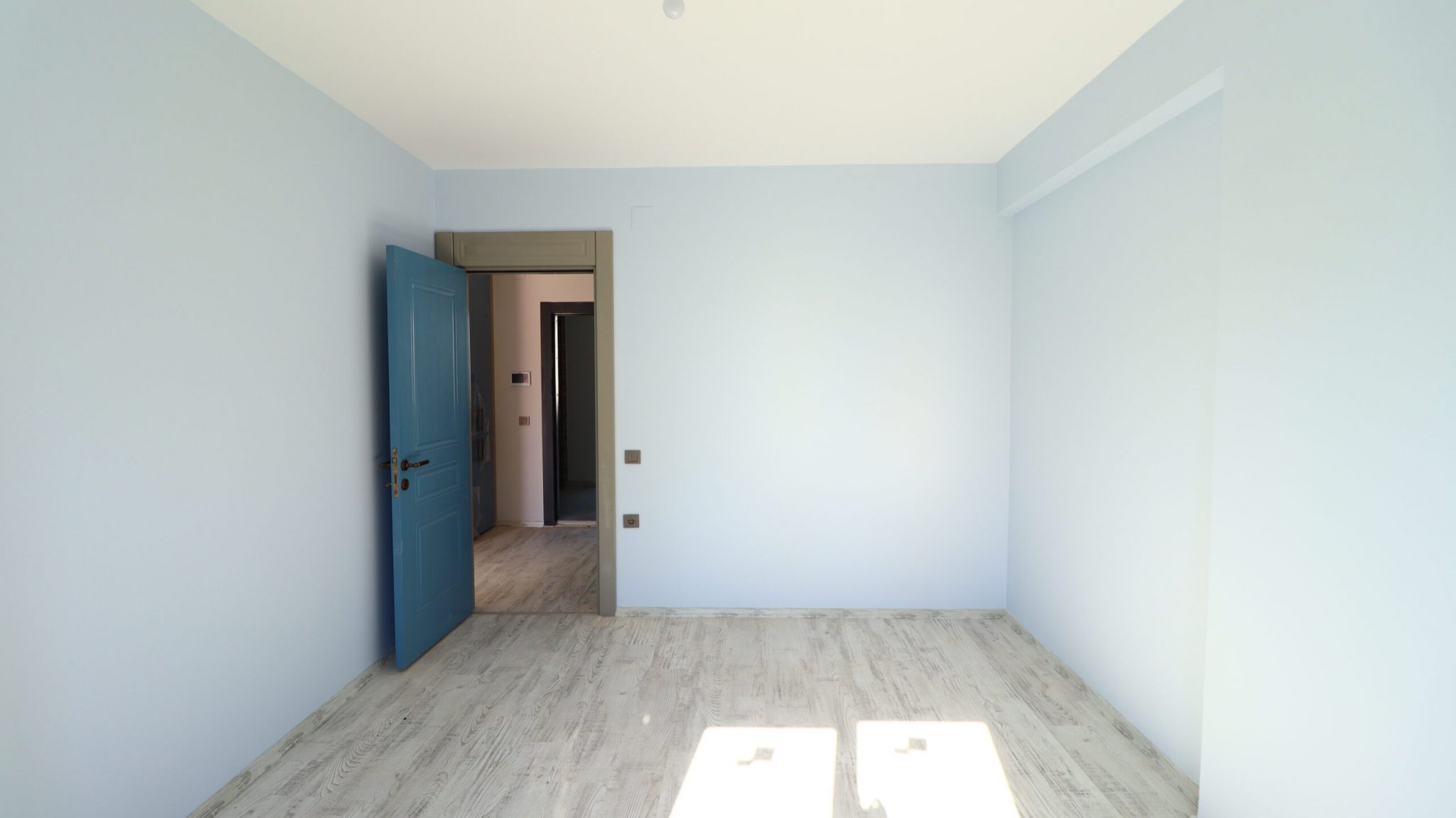 Mersin Erdemli Aşşağı Alata Satılık Sıfır 1+1 Daire
