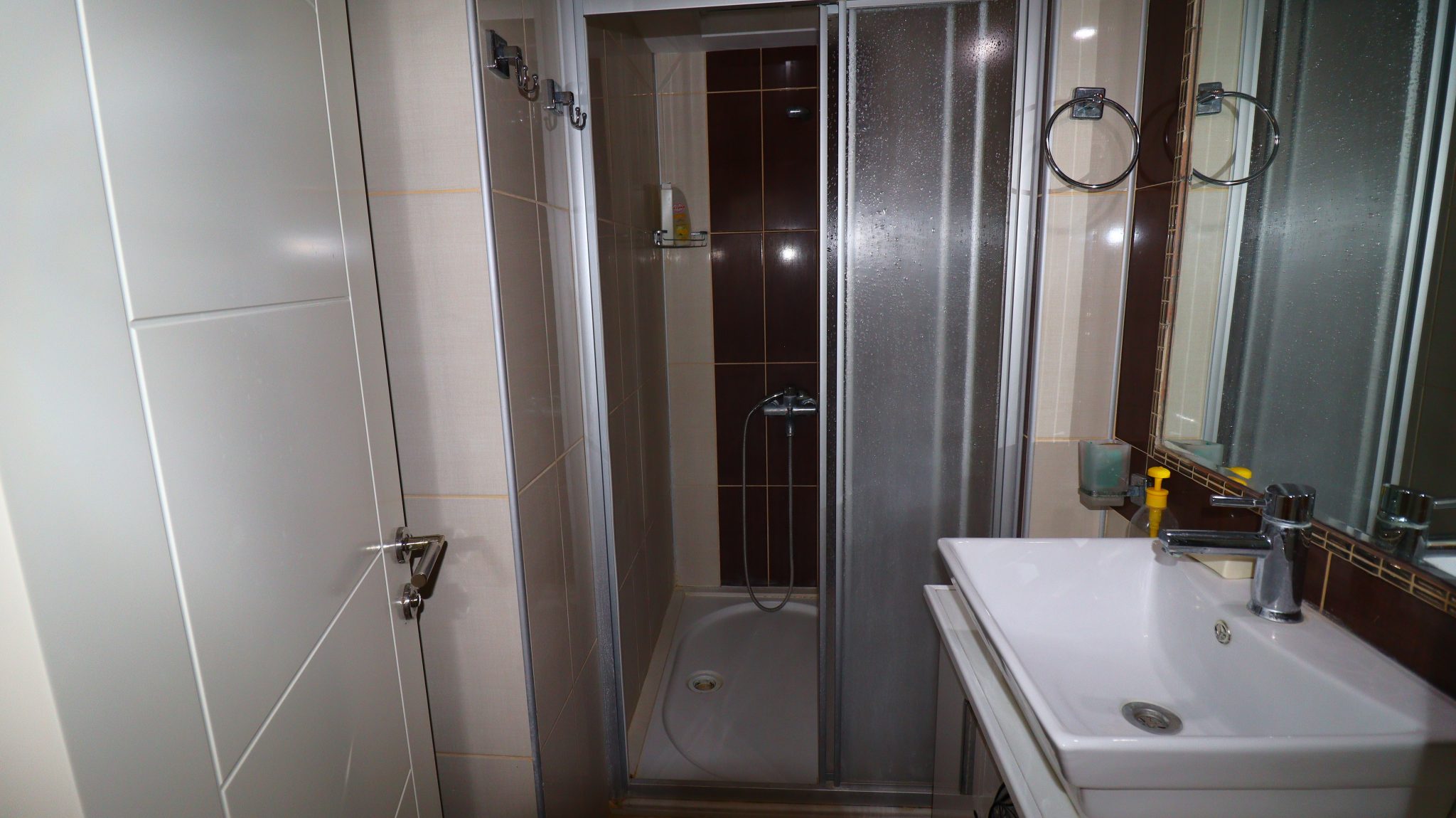 Mersin Erdemli Fountain Liparis Sunflowers 1 Furnished 3+1 Flat for Sale