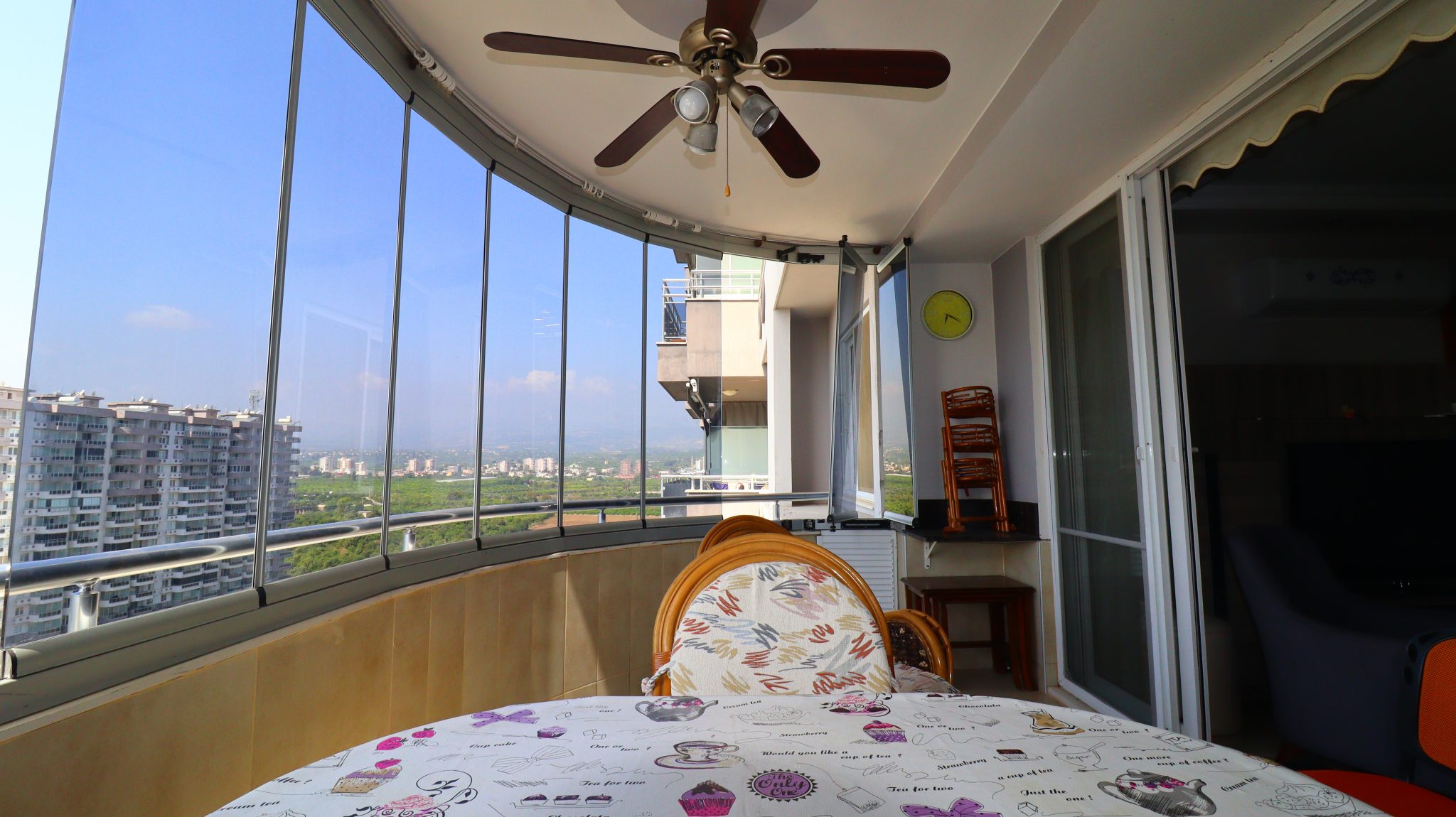 Mersin Erdemli Fountain Liparis Sunflowers 1 Furnished 3+1 Flat for Sale