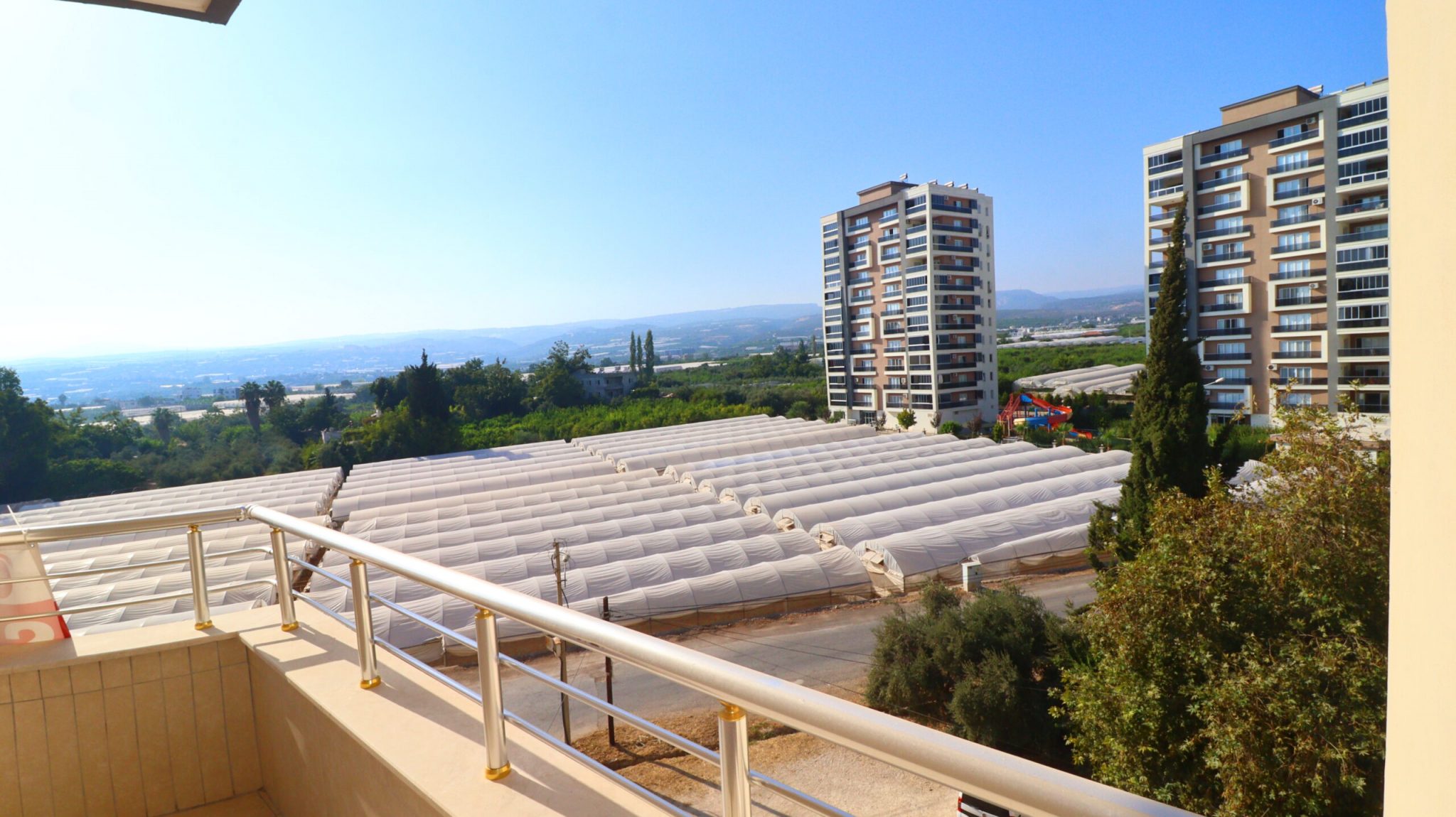 Mersin Erdemli Devlet Hastanesi Karşısı Satılık 3+1 Geniş Daire