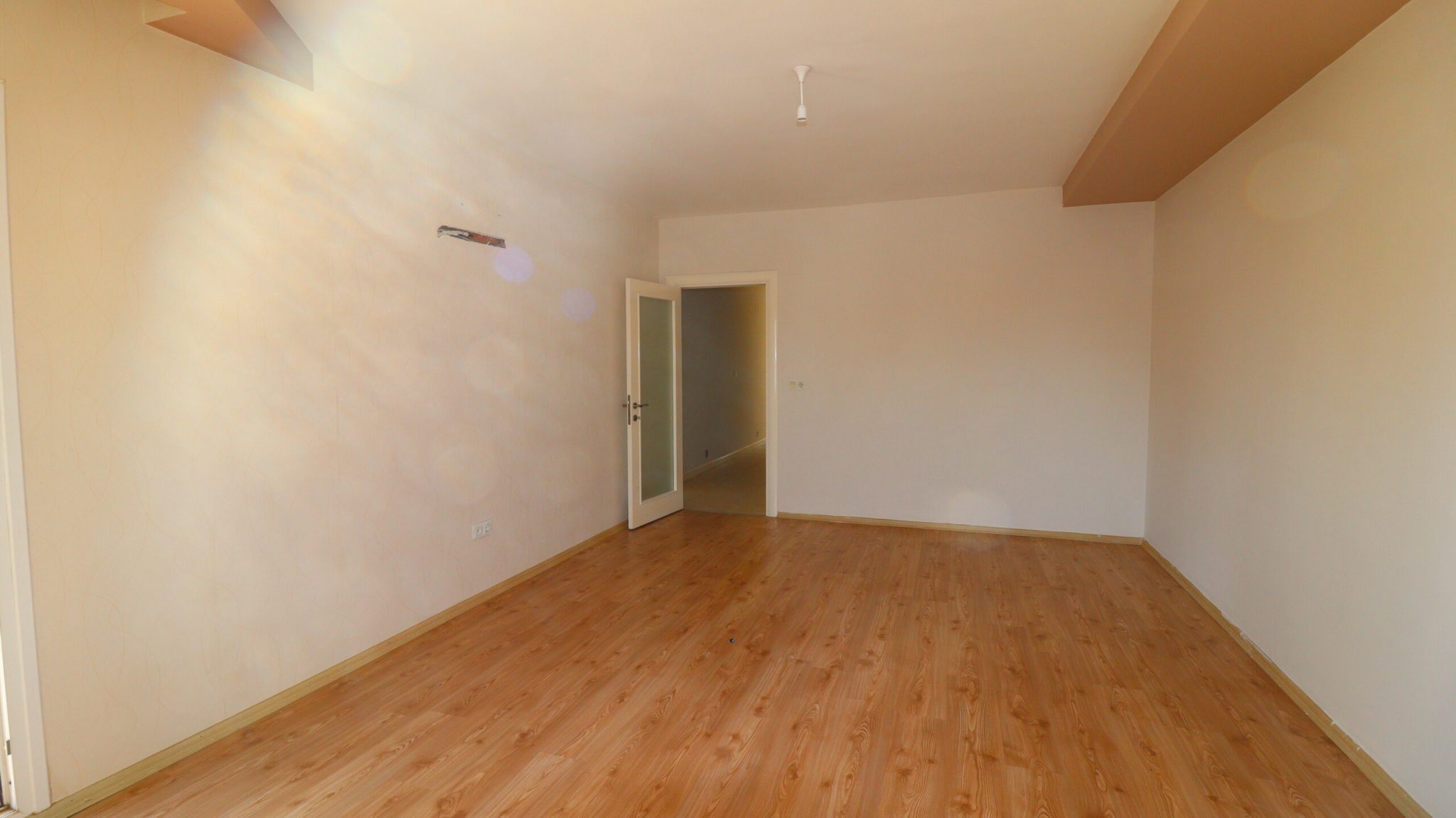 Mersin Erdemli Devlet Hastanesi Karşısı Satılık 3+1 Geniş Daire